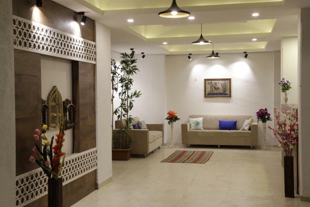 Emerald Vista Luxury Suites Pune Extérieur photo