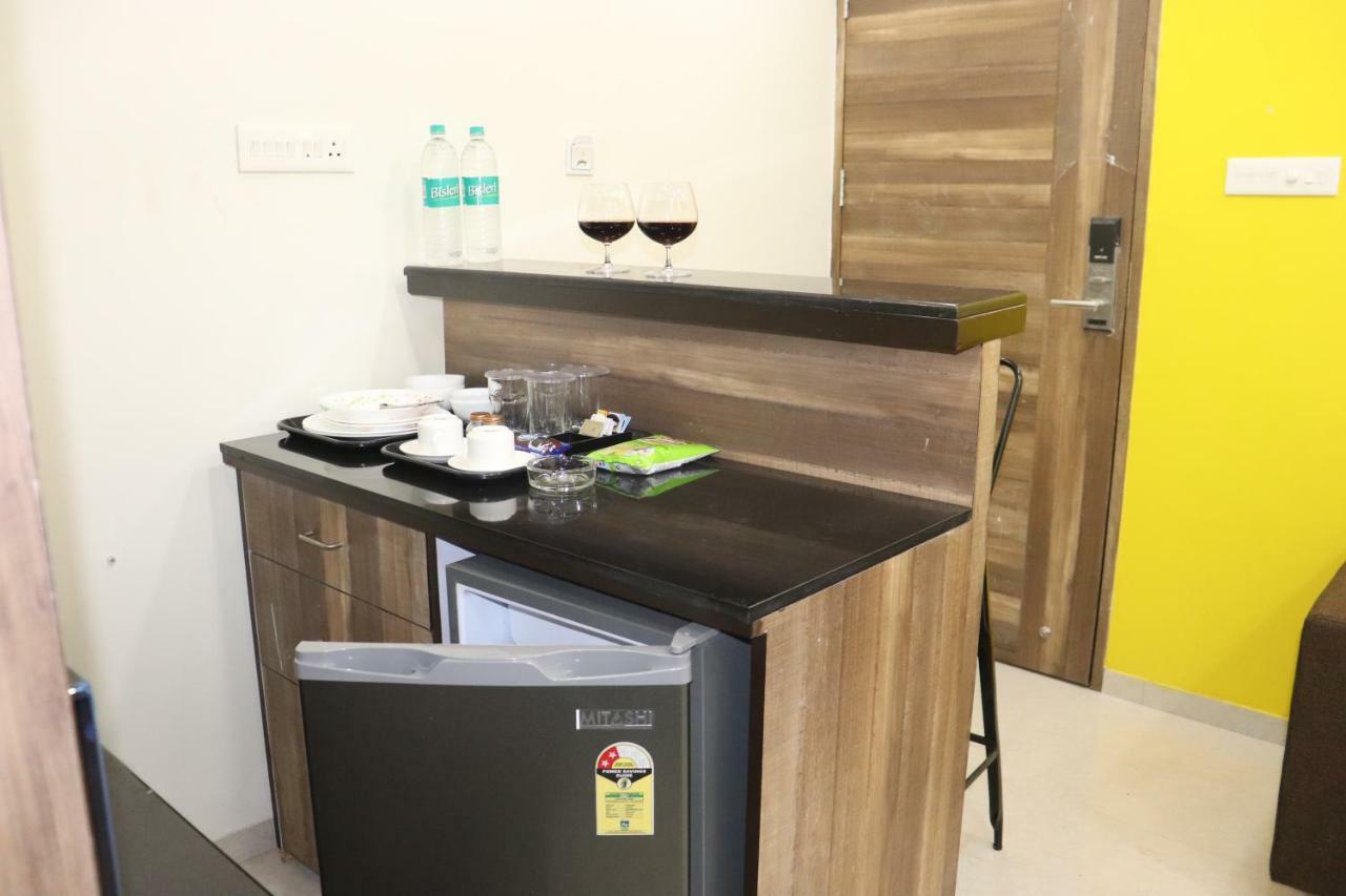 Emerald Vista Luxury Suites Pune Extérieur photo